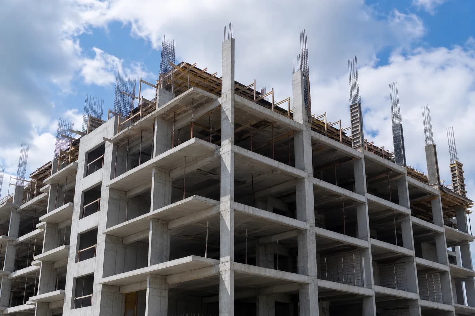 Superstructure projects and engineering solutions